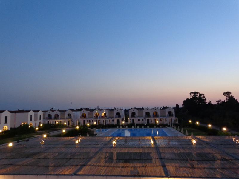 BLU MARE HOTEL & RESIDENCE - Havuz
