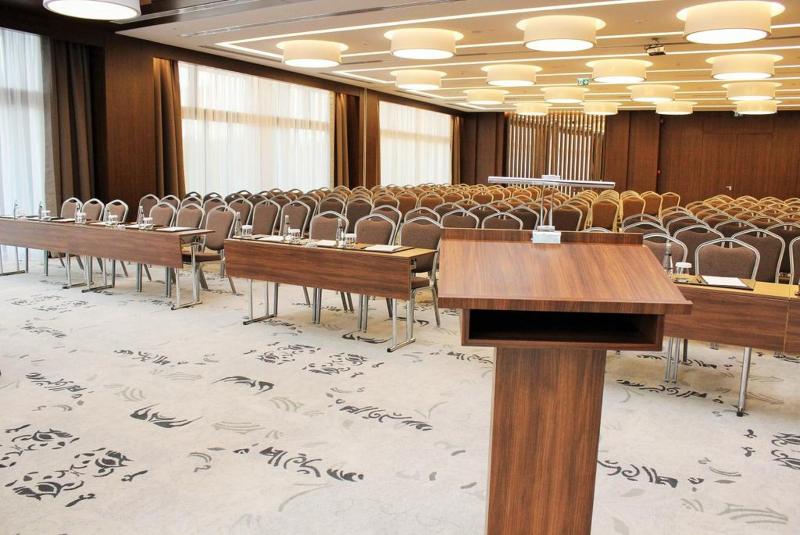 Tango Arjaan by Rotana - Toplantı