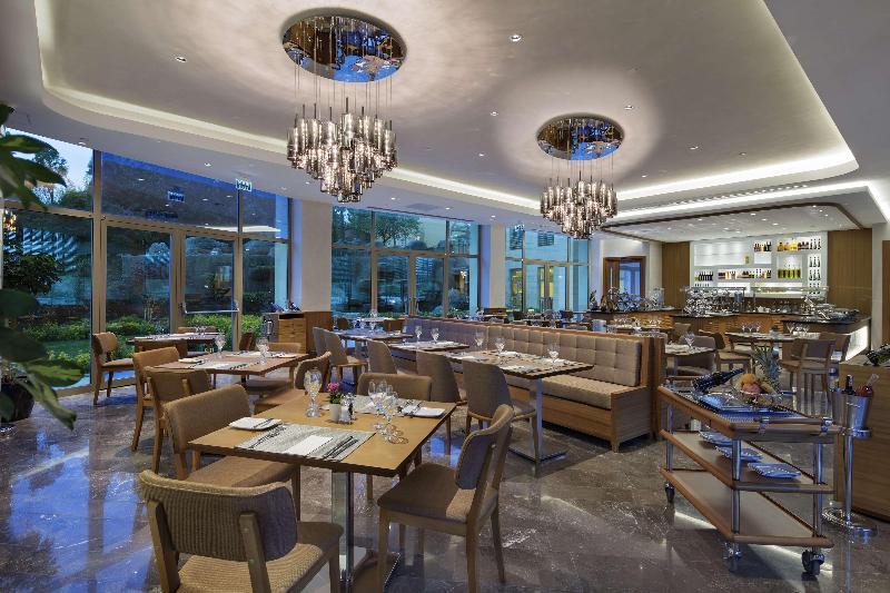 DoubleTree by Hilton Istanbul - Tuzla - Restoran