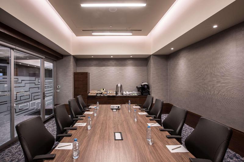 Delta Hotels By Marriott Istanbul Levent - Toplantı