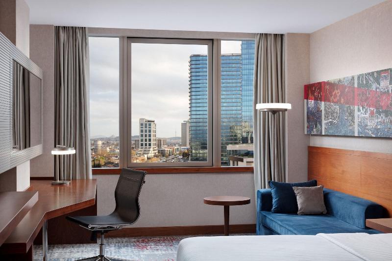 Delta Hotels By Marriott Istanbul Levent - Oda