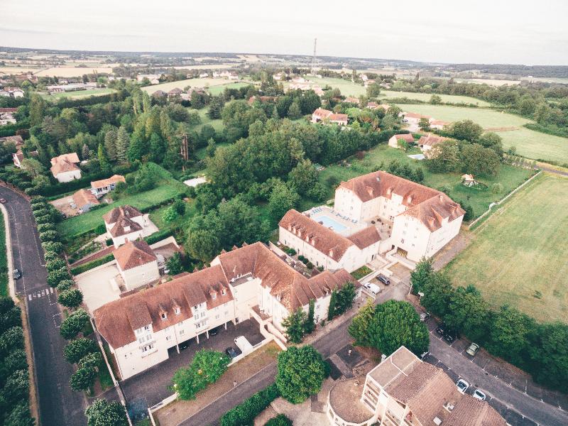 Appart Hotel La Roche Posay - Terres de France - Genel