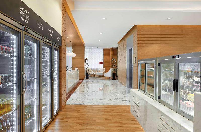 Hyatt Place Dubai Baniyas Square - Lobi