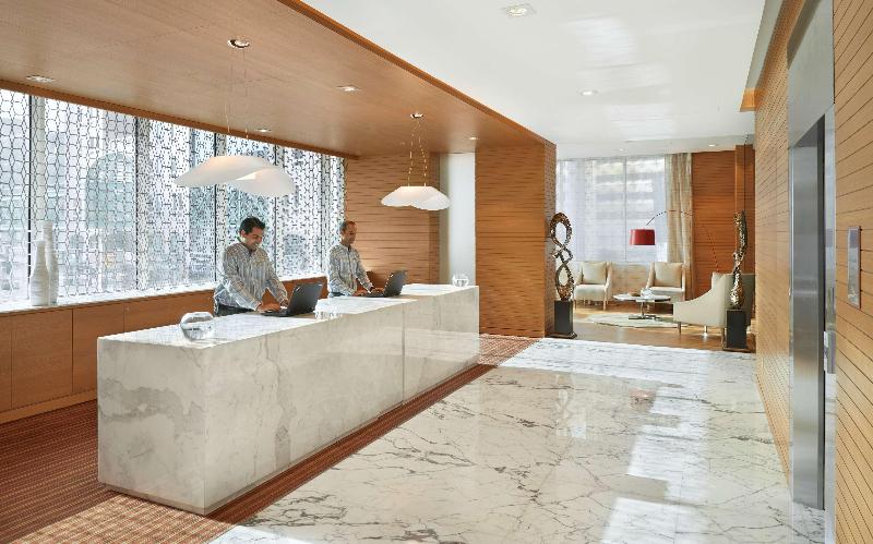 Hyatt Place Dubai Baniyas Square - Lobi