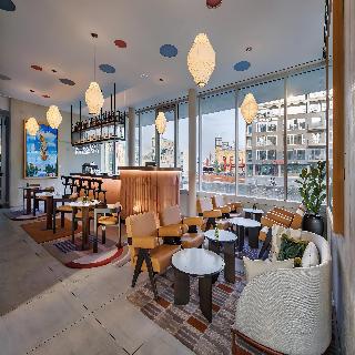 art'otel cologne powered by Radisson Hotels fotoÄŸrafÄ±