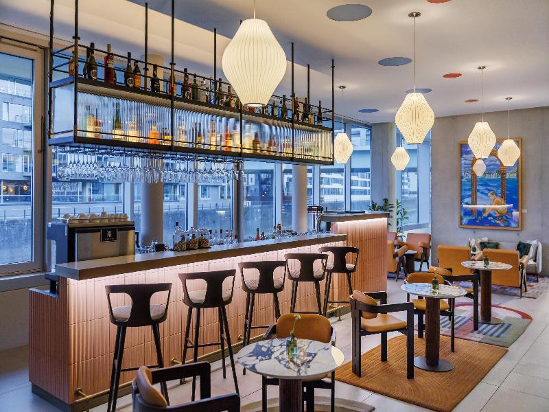 art'otel cologne powered by Radisson Hotels - Bar