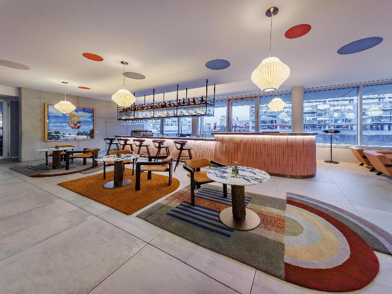 art'otel cologne powered by Radisson Hotels - Bar