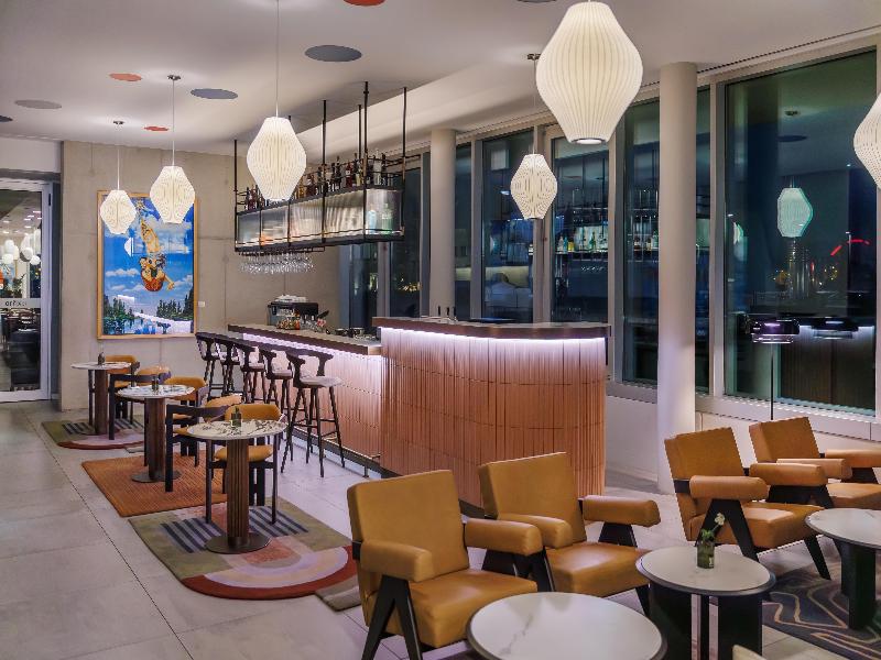 art'otel cologne powered by Radisson Hotels - Bar