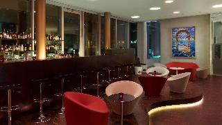 art'otel cologne powered by Radisson Hotels fotoÄŸrafÄ±