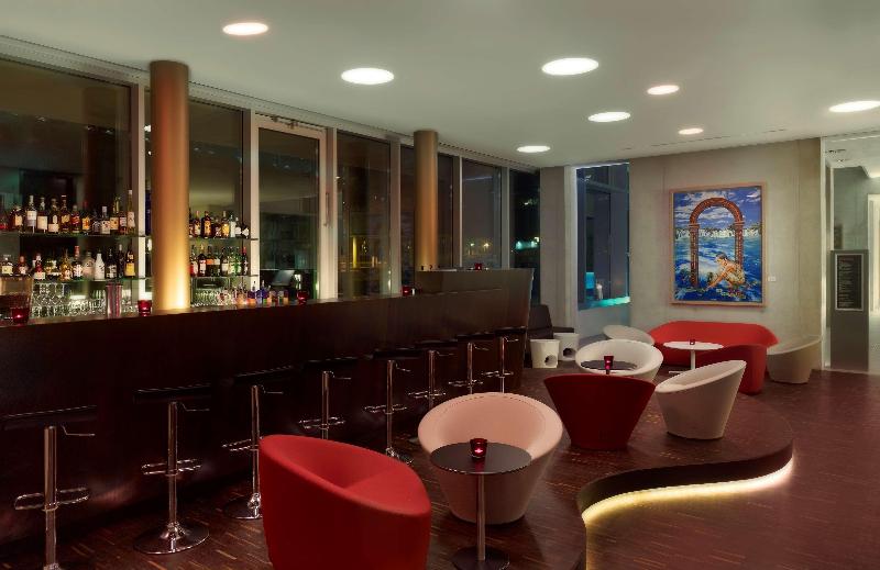 art'otel cologne powered by Radisson Hotels - Bar