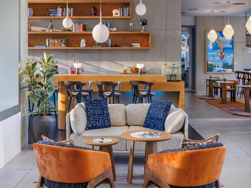 art'otel cologne powered by Radisson Hotels - Bar
