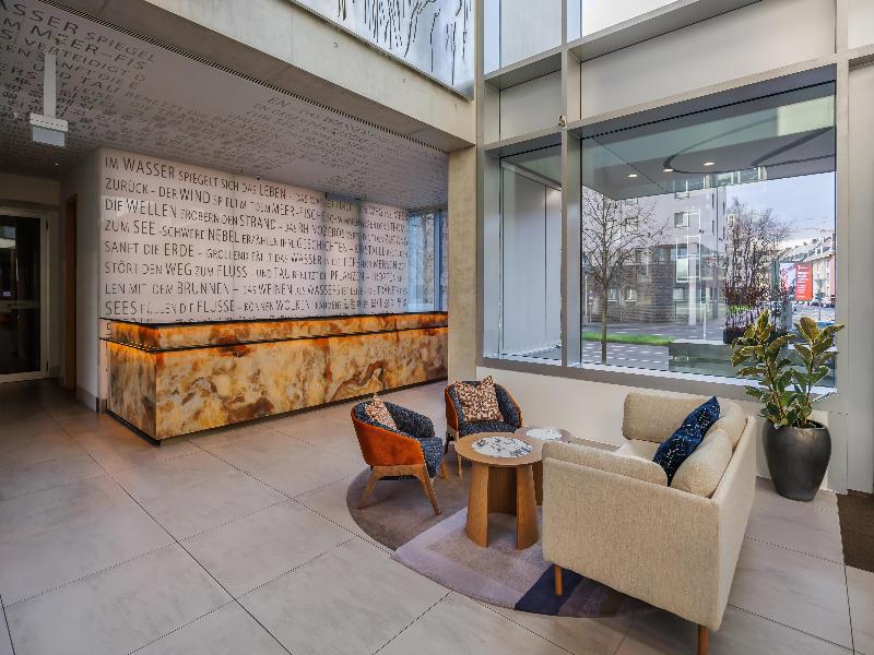 art'otel cologne powered by Radisson Hotels - Lobi