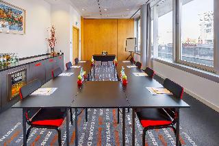 art'otel cologne powered by Radisson Hotels fotoÄŸrafÄ±
