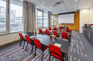 art'otel cologne powered by Radisson Hotels fotoÄŸrafÄ±