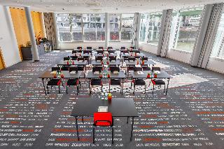 art'otel cologne powered by Radisson Hotels fotoÄŸrafÄ±