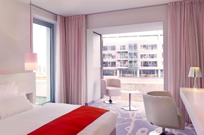 art'otel cologne powered by Radisson Hotels - Oda