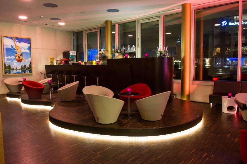 art'otel cologne powered by Radisson Hotels - Restoran