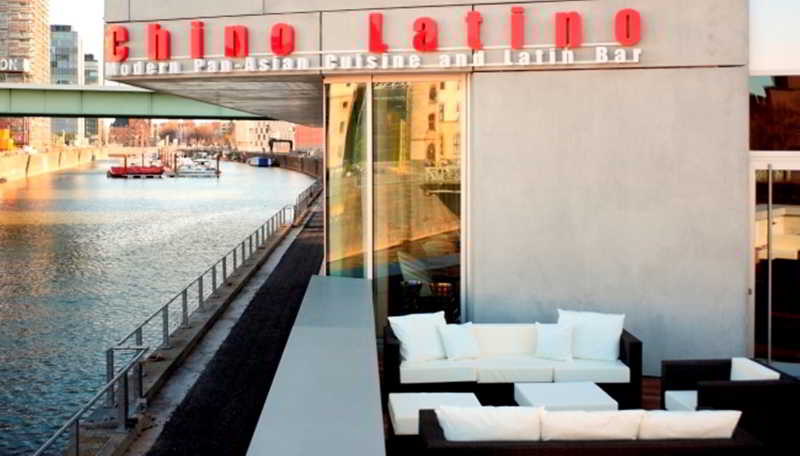 art'otel cologne powered by Radisson Hotels fotoÄŸrafÄ±