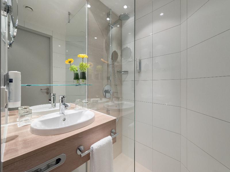 Essential by Dorint Stuttgart Airport - Oda