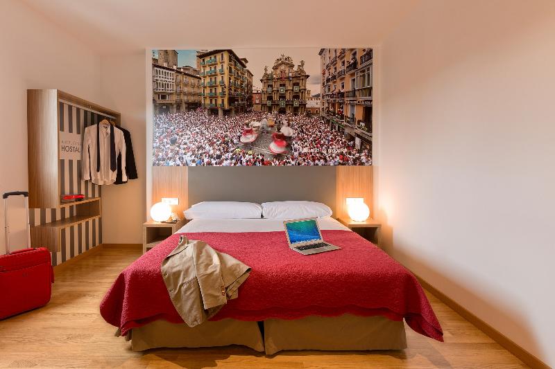 IRAIPE Hostal Pamplona - Oda