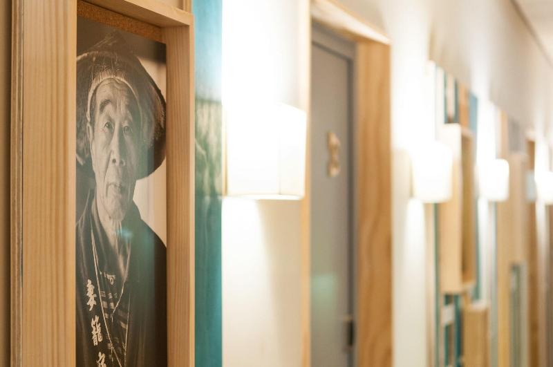 The Nomad Hostel - Lobi