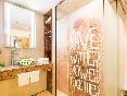 Ibis Styles Wien City oda fotoğrafı