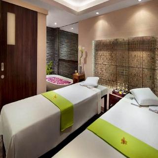 Nemuru Grand Bellevue Radio Dalam fotoÄŸrafÄ±