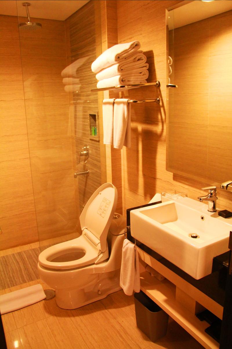 Nemuru Grand Bellevue Radio Dalam - Oda