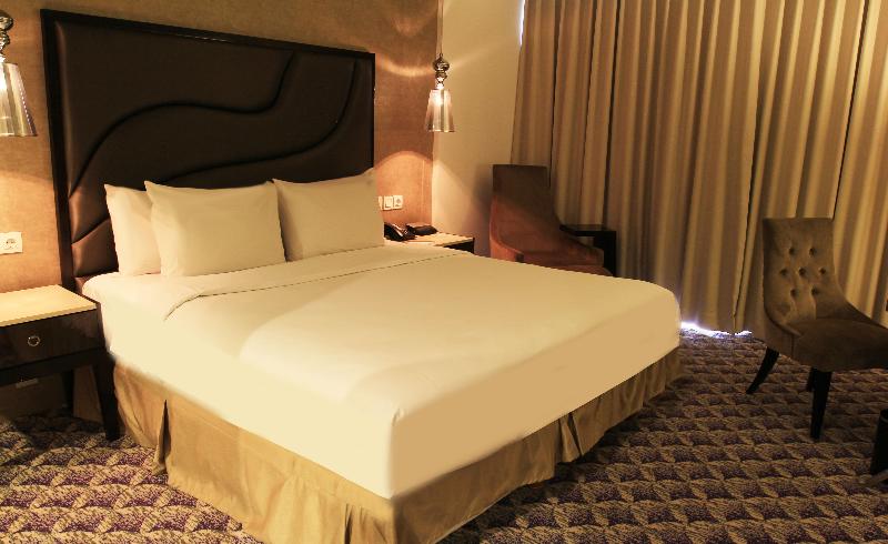 Nemuru Grand Bellevue Radio Dalam - Oda