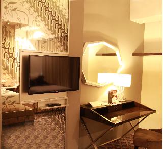 Nemuru Grand Bellevue Radio Dalam fotoÄŸrafÄ±