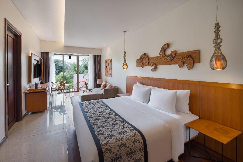 MERUSAKA Nusa Dua - Oda