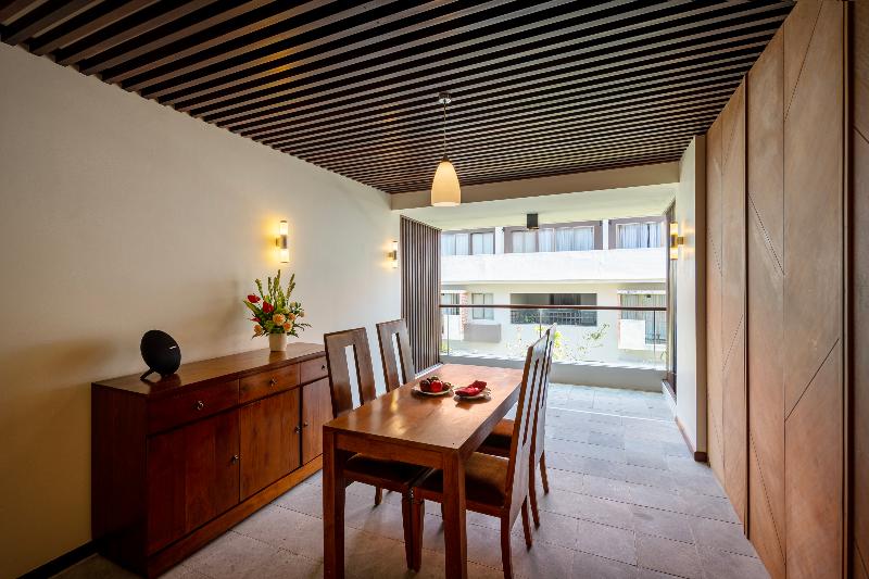 MERUSAKA Nusa Dua - Oda