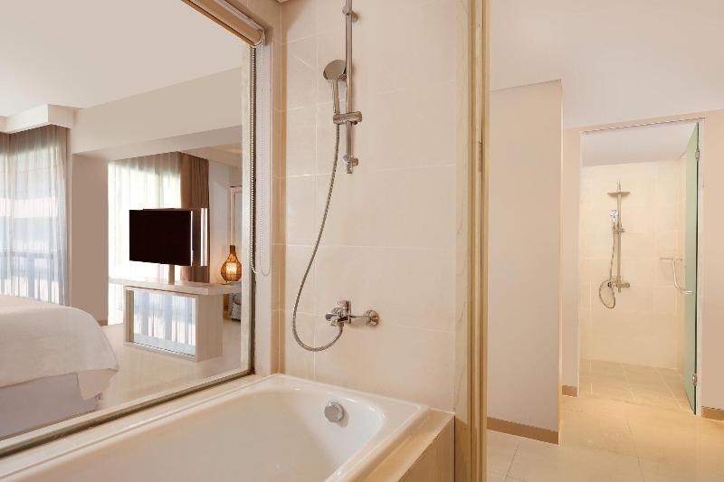Four Points by Sheraton  Kuta - Oda