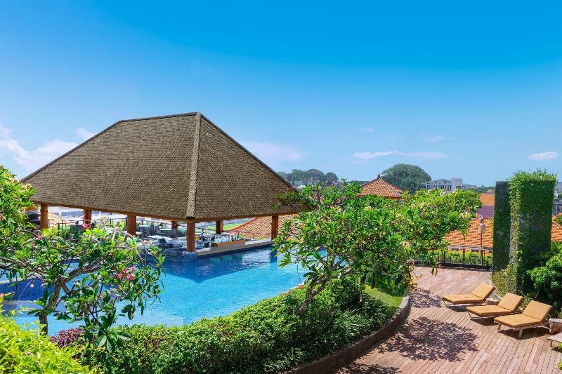 Four Points by Sheraton  Kuta - Havuz