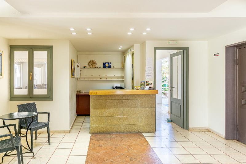 Athina Inn - Lobi