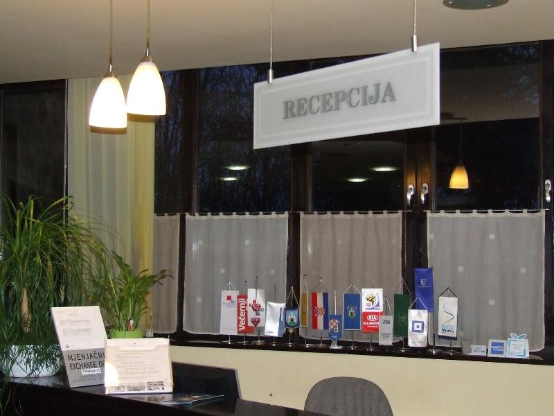 Hotel Tomislavov Dom - Lobi