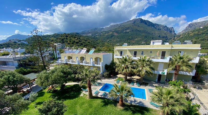 Manolis Apartments - Genel