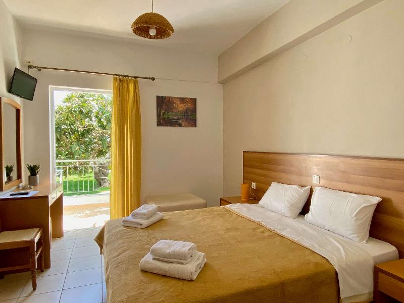 Manolis Apartments - Oda