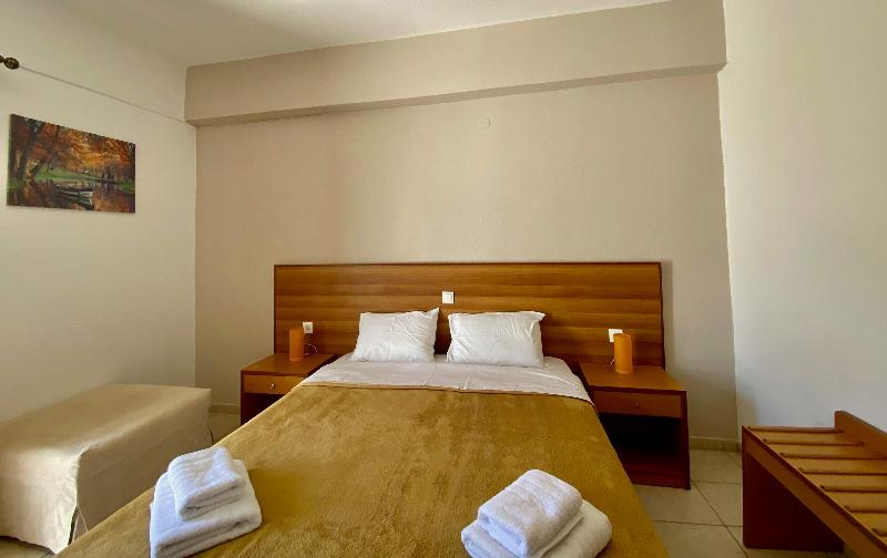 Manolis Apartments - Oda