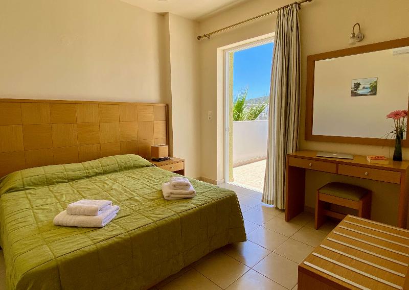 Manolis Apartments - Oda