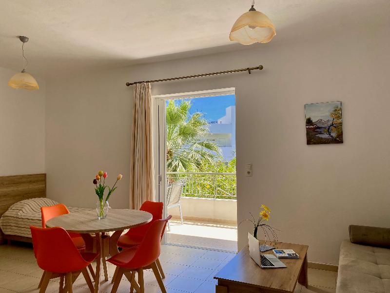 Manolis Apartments - Oda