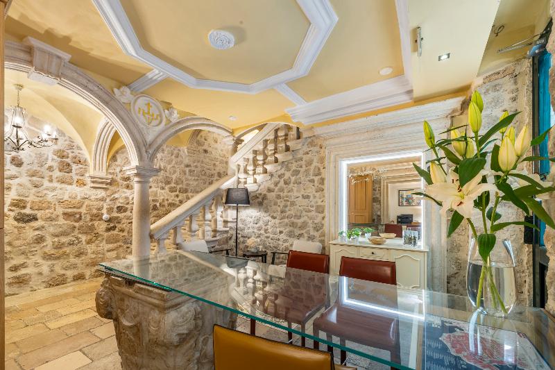 Palmotta Palace - Lobi