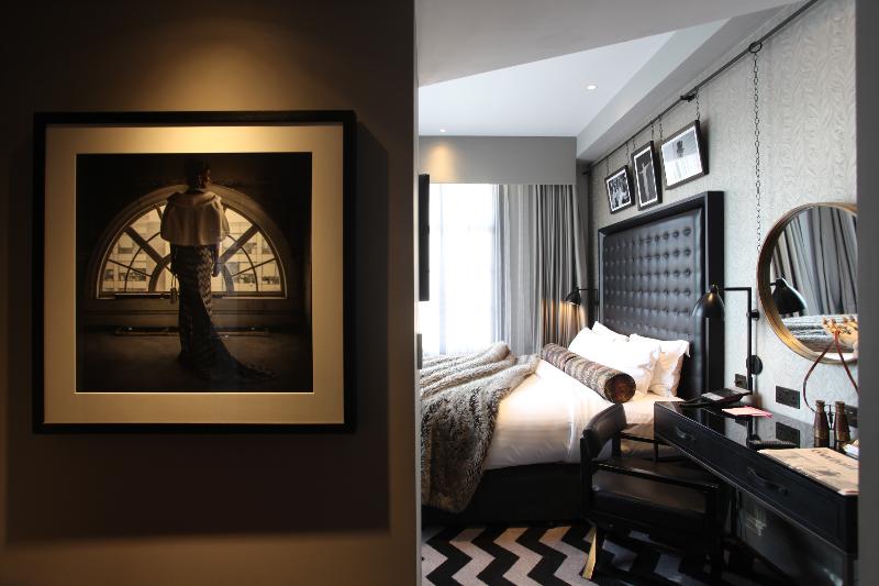 The Rex – Formerly Hotel Gotham - Oda