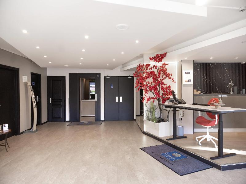 Comfort Hotel Lille L'Union - Lobi