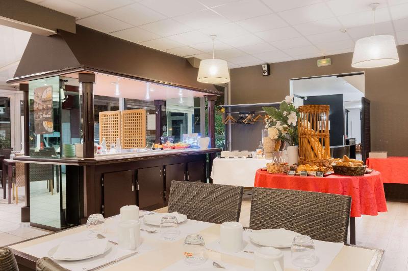 Comfort Hotel Lille L'Union - Restoran
