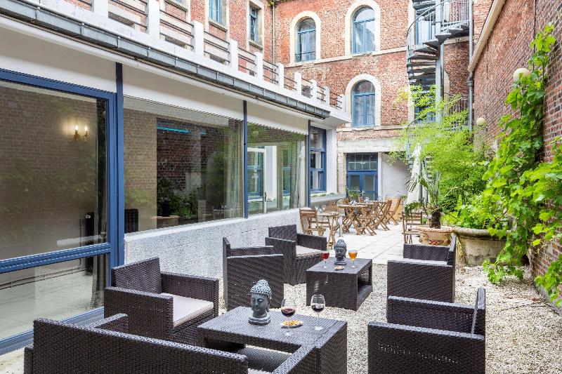 Best Western Hotel Saint Claude - Teras