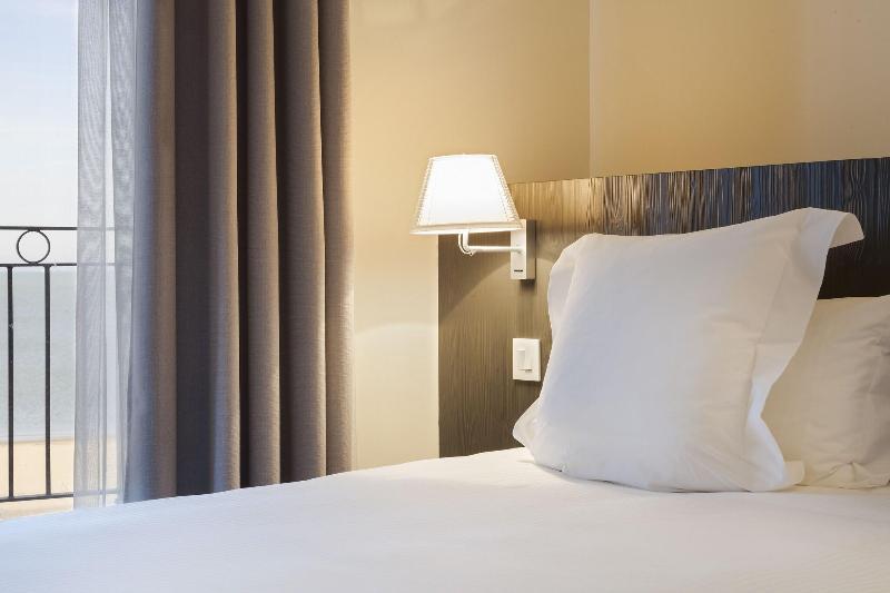 Hotel Les Flots - Oda