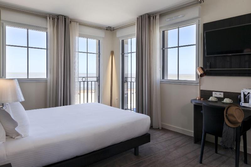 Hotel Les Flots - Plaj