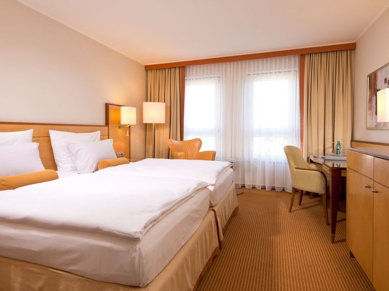 The Q - Quadro City Hotel - Oda