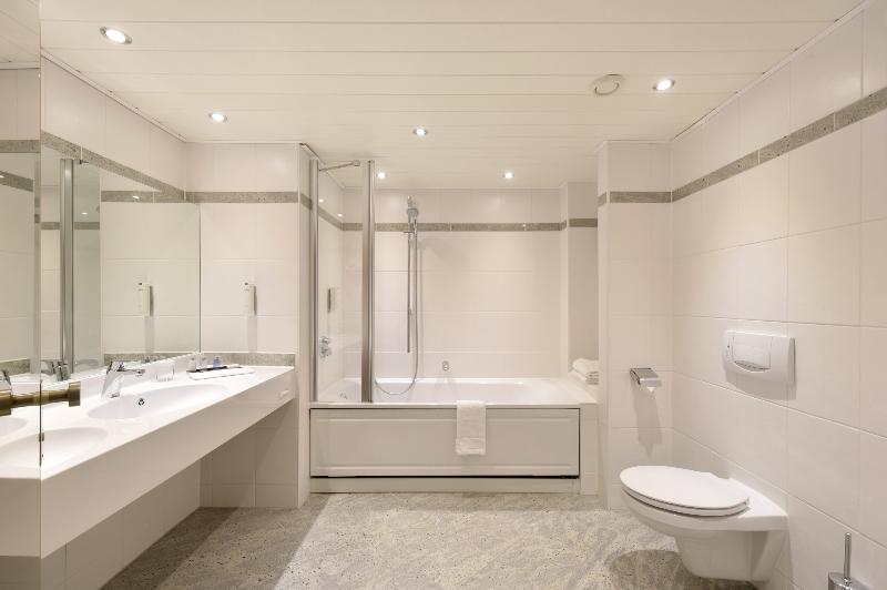 The Q - Quadro City Hotel - Oda